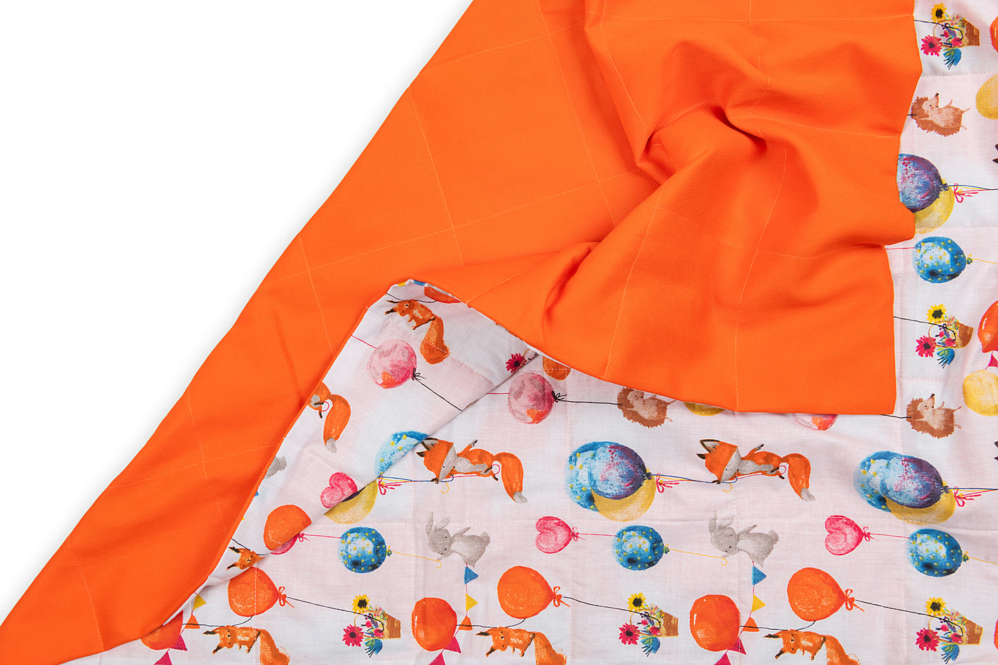 FOREST PARTY WEIGHTED BLANKET close up to the colour and print